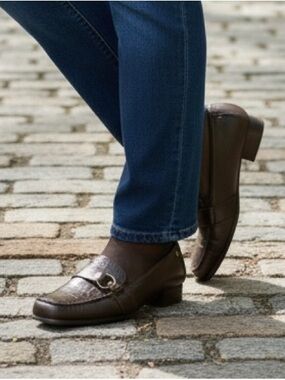 Life stride Classic Brown Faux Croc Leather Slip On Comfort Loafers Sz 7